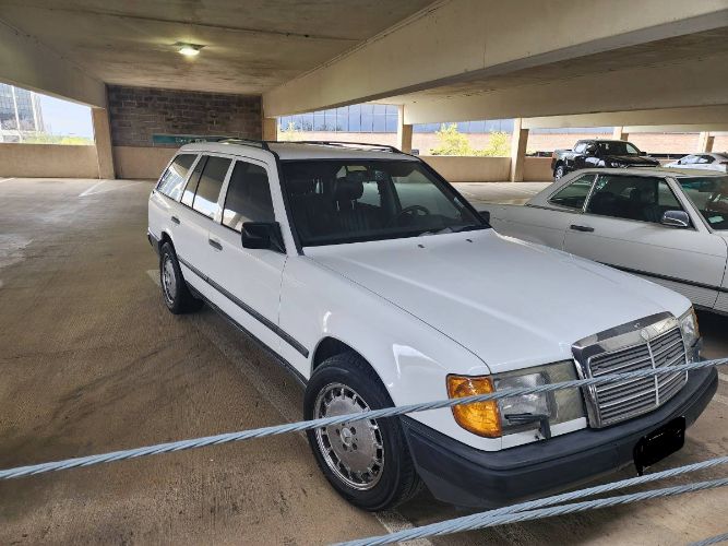 Mercedes-benz-300te-1988-White-Blue