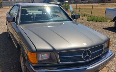 Mercedes-benz-380-sec-amp-s-320-1983-4