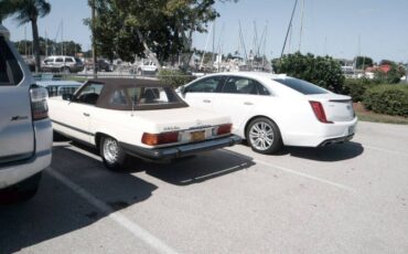 Mercedes-benz-380s-1981-Yellow-4