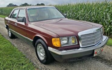 Mercedes-benz-380se-1984-Burgundy-Tan-15