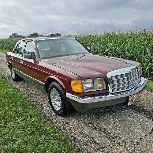 Mercedes-benz-380se-1984-Burgundy-Tan-15