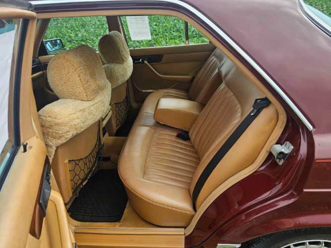Mercedes-benz-380se-1984-Burgundy-Tan-6