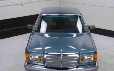 Mercedes-benz-380se-1985-Blue-10