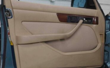 Mercedes-benz-380se-1985-Blue-18