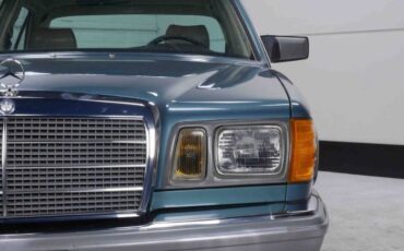 Mercedes-benz-380se-1985-Blue-5