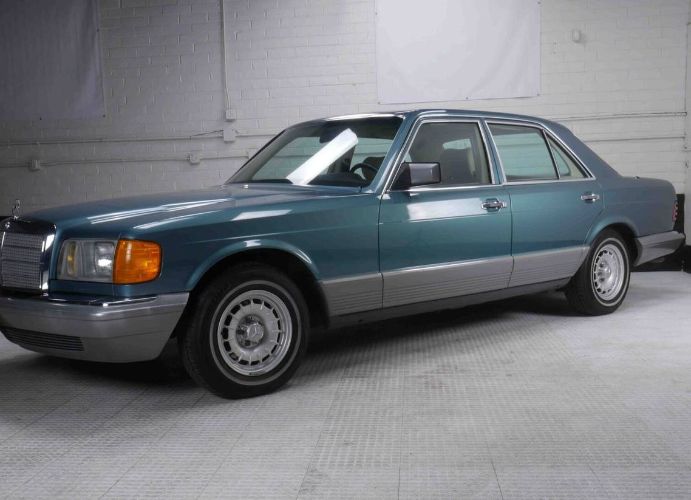 Mercedes-benz-380se-1985-Blue-7