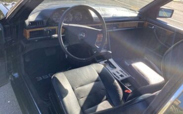 Mercedes-benz-380sec-1983-23