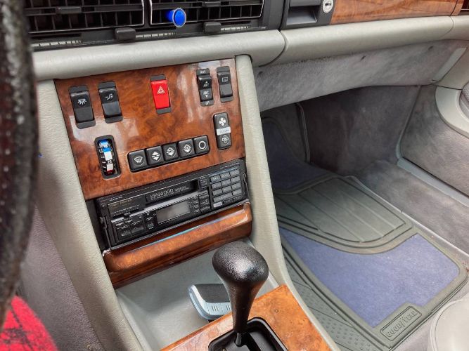 Mercedes-benz-380sec-1983-White-4