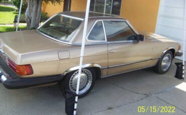 Mercedes-benz-380sl-1981-Custom-14
