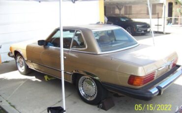 Mercedes-benz-380sl-1981-Custom-2