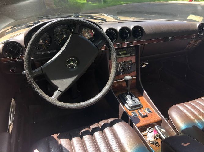 Mercedes-benz-380sl-1981-Gold-Brown-1