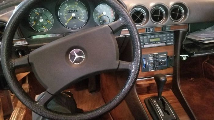 Mercedes-benz-380sl-1981-Gold-Brown-3