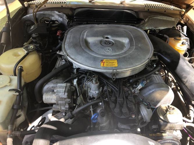 Mercedes-benz-380sl-1981-Gold-Brown-6