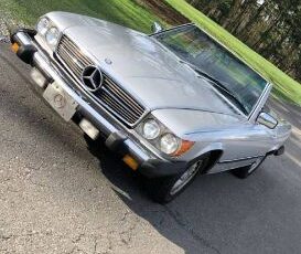 Mercedes-benz-380sl-1981-Silver-Blue-4