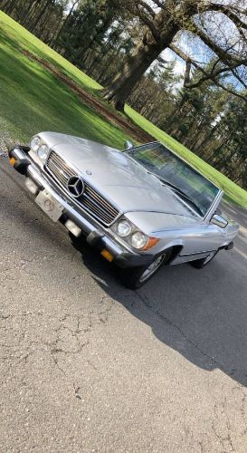 Mercedes-benz-380sl-1981-Silver-Blue-4