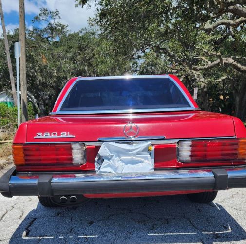 Mercedes-benz-380sl-1982-11