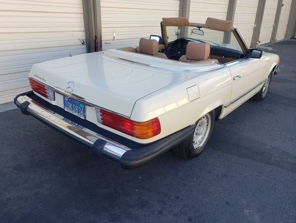 Mercedes-benz-380sl-1982-14