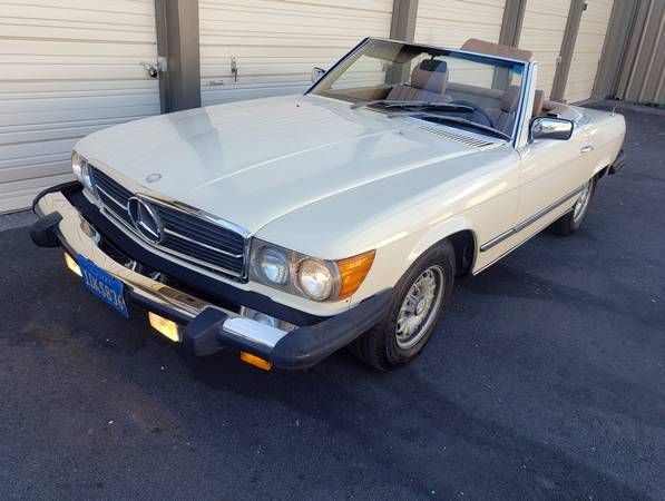 Mercedes-benz-380sl-1982-16