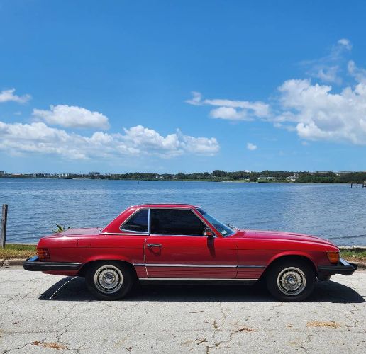 Mercedes-benz-380sl-1982-18