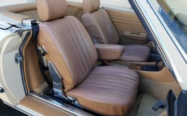 Mercedes-benz-380sl-1982-5