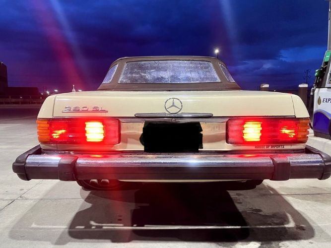 Mercedes-benz-380sl-1982-Beige-Brown-3