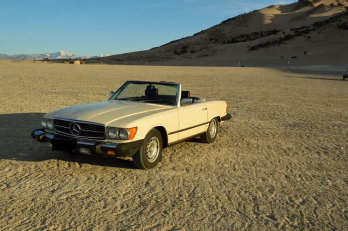 Mercedes-benz-380sl-1982-Beige-Brown-4