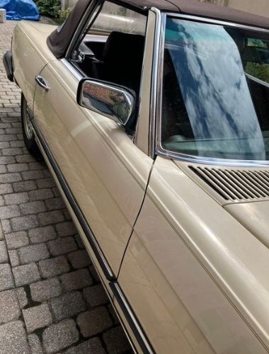 Mercedes-benz-380sl-1982-Beige-Brown-6