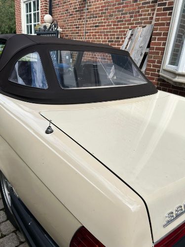 Mercedes-benz-380sl-1982-Beige-Brown-9