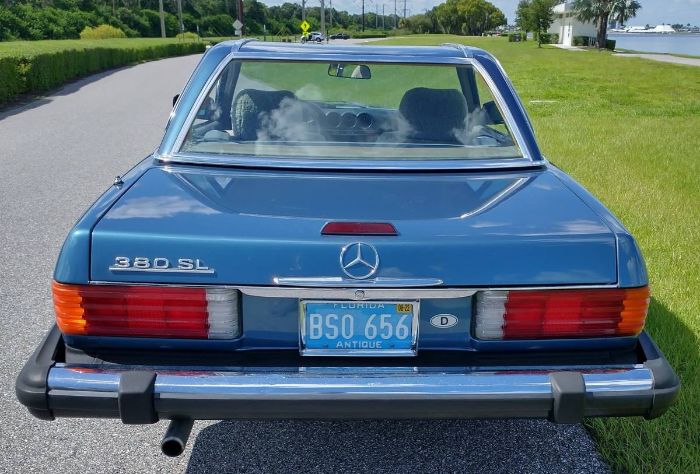 Mercedes-benz-380sl-1982-Blue-9
