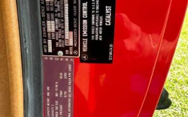 Mercedes-benz-380sl-1982-Red-10