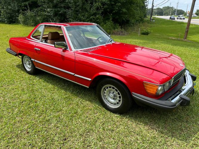 Mercedes-benz-380sl-1982-Red-11