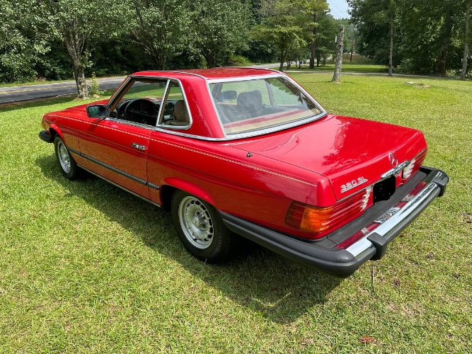 Mercedes-benz-380sl-1982-Red-4