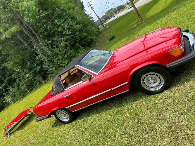 Mercedes-benz-380sl-1982-Red-5