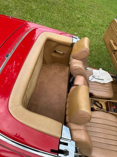 Mercedes-benz-380sl-1982-Red-8