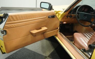 Mercedes-benz-380sl-1982-Sunlight-Yellow-Sand-Beige-29