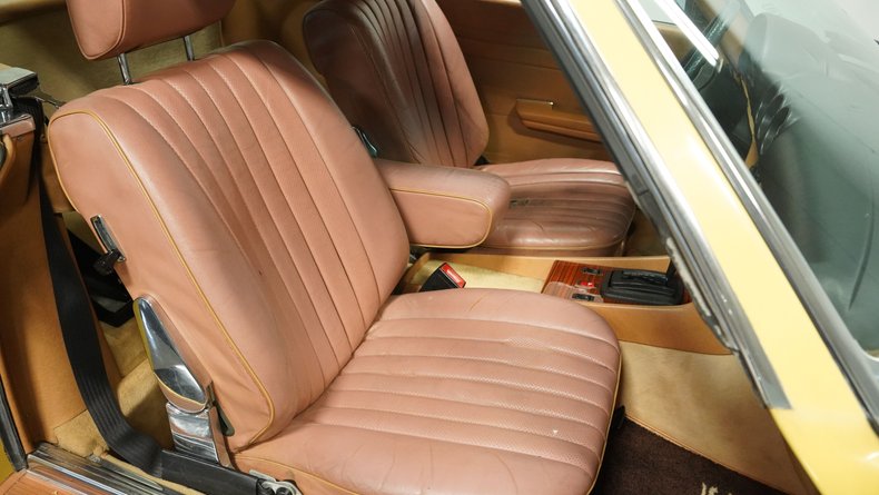 Mercedes-benz-380sl-1982-Sunlight-Yellow-Sand-Beige-38