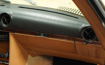 Mercedes-benz-380sl-1982-Sunlight-Yellow-Sand-Beige-42