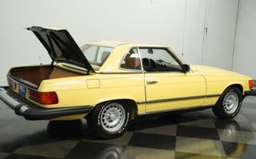 Mercedes-benz-380sl-1982-Sunlight-Yellow-Sand-Beige-44