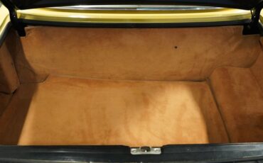 Mercedes-benz-380sl-1982-Sunlight-Yellow-Sand-Beige-46