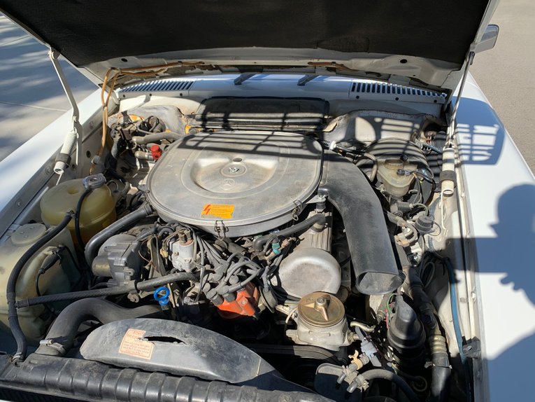 Mercedes-benz-380sl-1982-White-Grey-4