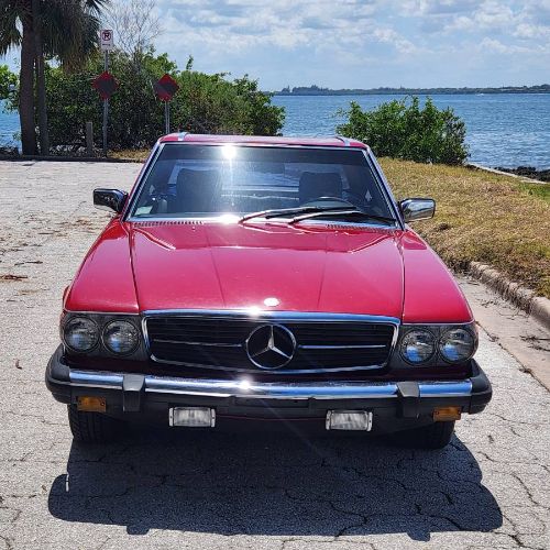 Mercedes-benz-380sl-1982