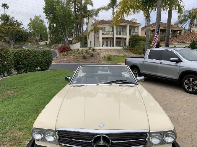 Mercedes-benz-380sl-1983-Brown-12
