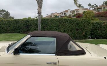 Mercedes-benz-380sl-1983-Brown-7