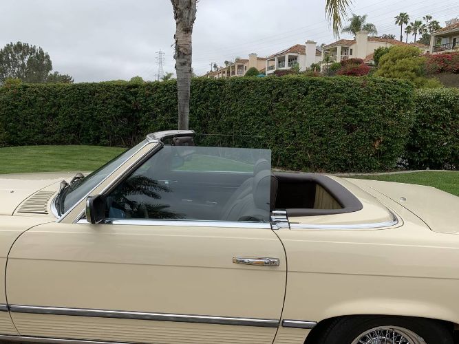 Mercedes-benz-380sl-1983-Brown-8