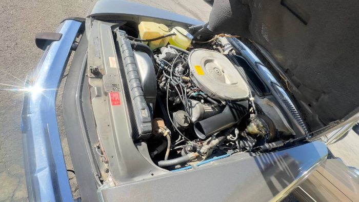 Mercedes-benz-380sl-1983-Gray-3