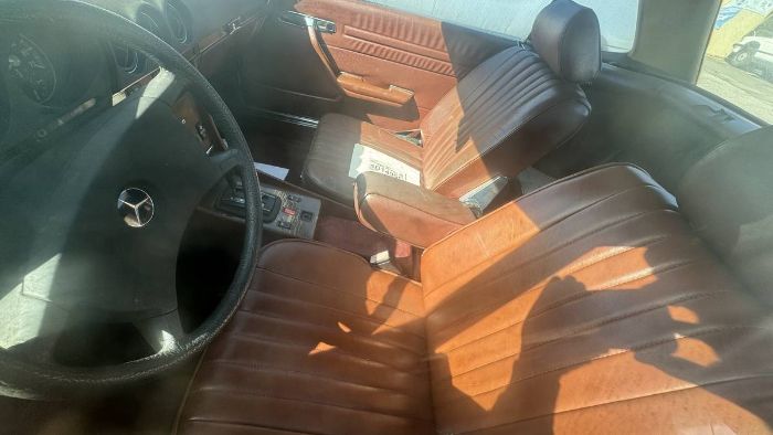 Mercedes-benz-380sl-1983-Gray-9