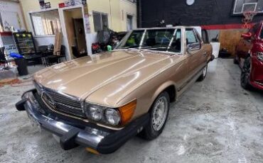 Mercedes-benz-380sl-1984