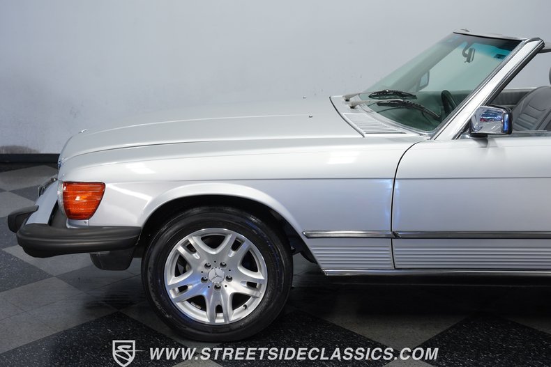 Mercedes-benz-380sl-1984-Astral-Silver-Gray-24