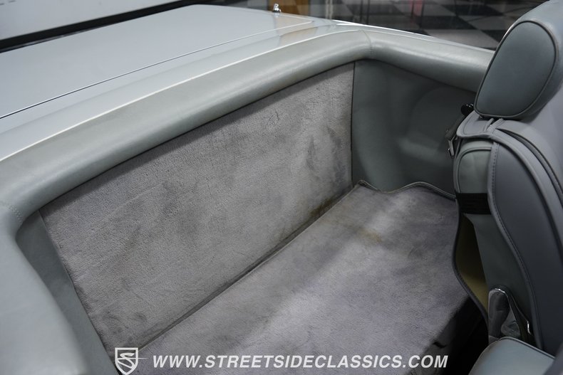Mercedes-benz-380sl-1984-Astral-Silver-Gray-35
