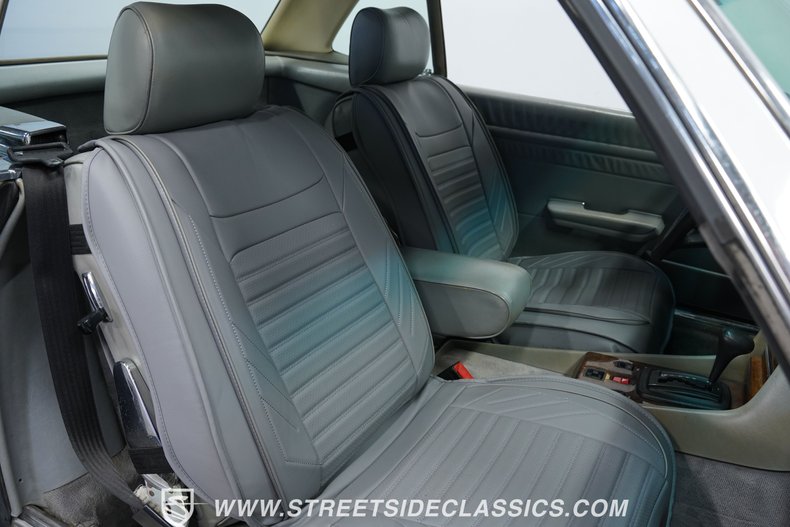 Mercedes-benz-380sl-1984-Astral-Silver-Gray-36